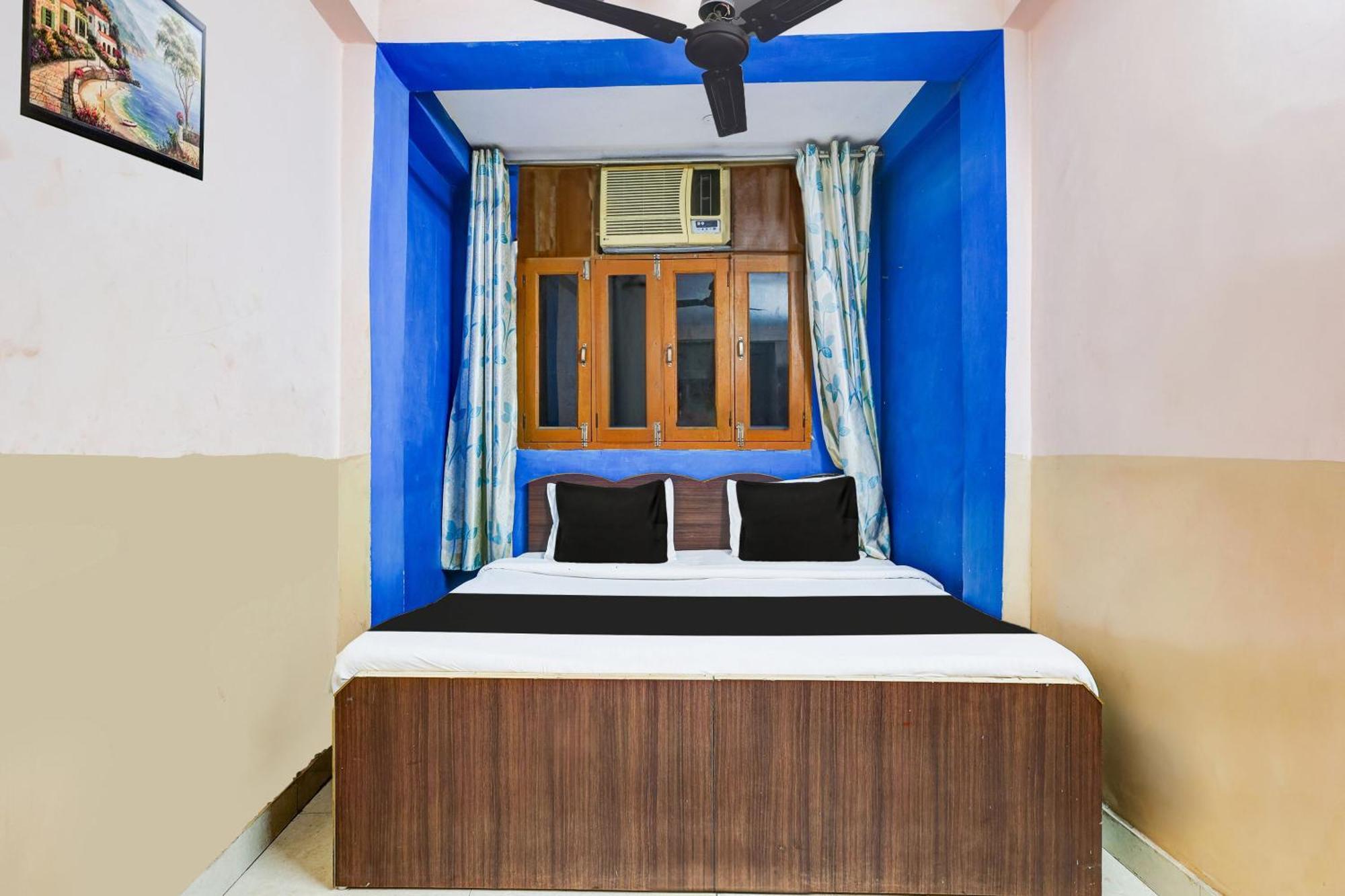 Hotel O Deurali Dx Нью-Дели Экстерьер фото